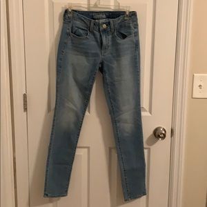 Light wash jeans
